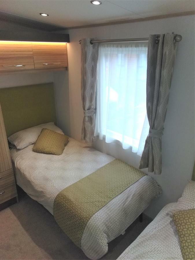 Honeydukes Holiday Lodge, Boat Of Garten, Aviemore Buitenkant foto